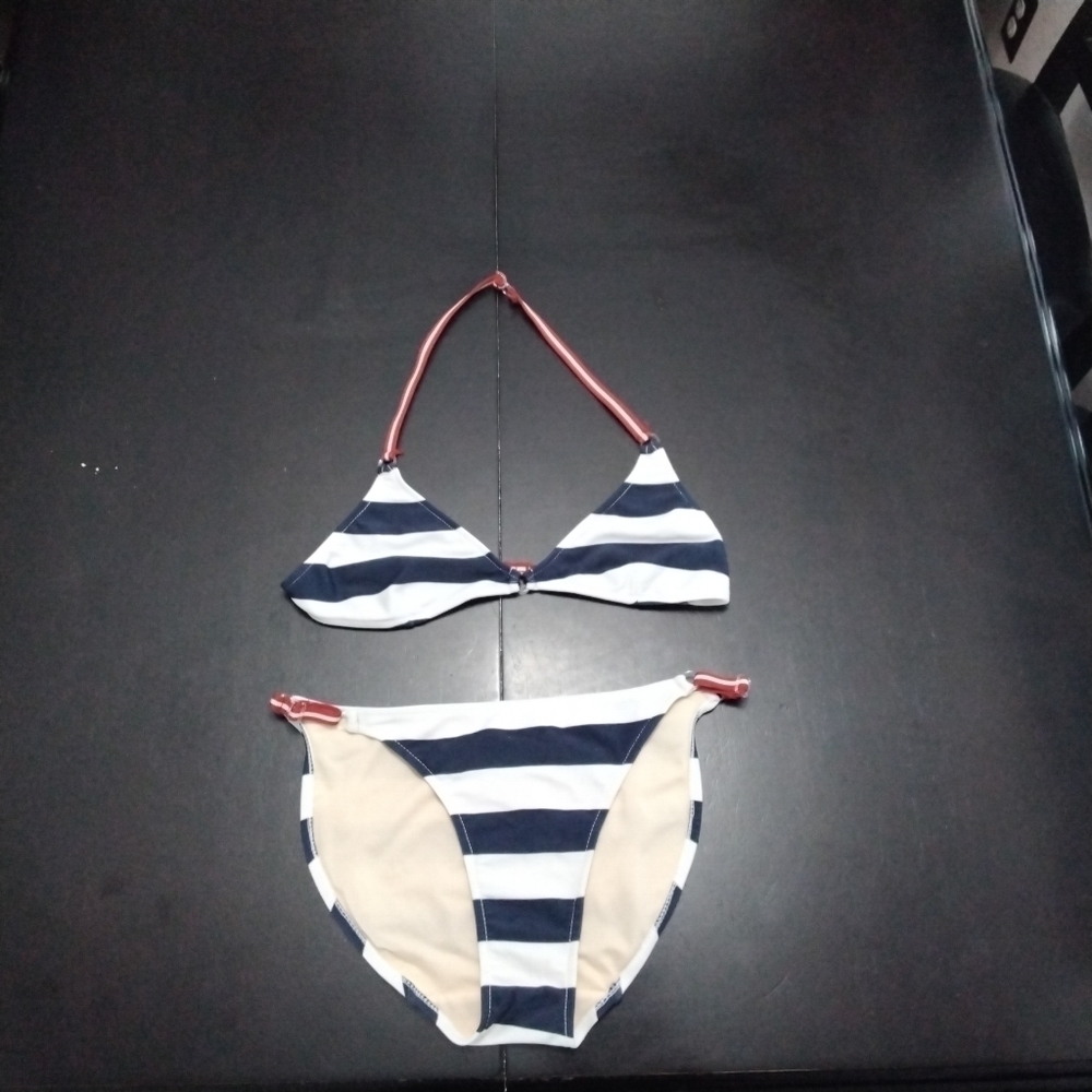 OLD NAVY 2 PIECE BIKINI. SIZE S